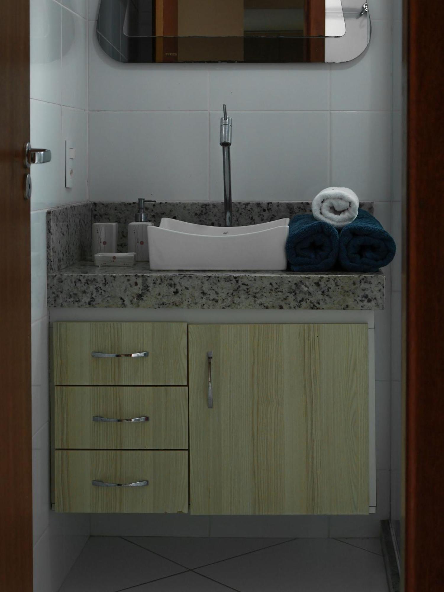 Apartamento No Centro De 多明戈斯马丁斯 外观 照片